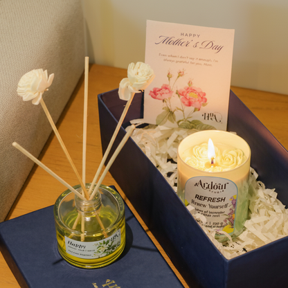 Candle and diffuser set with a Mother's Day card on a box